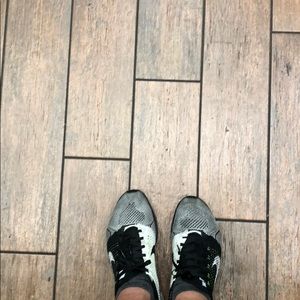 Meet your Posher, Ronnie